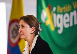 Colombia: Ingrid Betancourt a la presidencia.