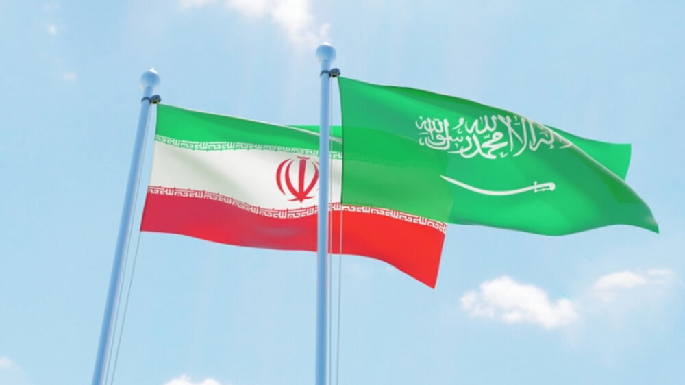 Banderas de Irán y Arabía Saudí flamean. Cortesía Agencia IRNA