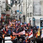 Manifestaciones en París por el proyecto legal para elevar la edad de jubilación.