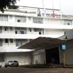 Imagen de los exteriores del hospital Teodoro Maldonado Carbo, en el sur de Guayaquil.